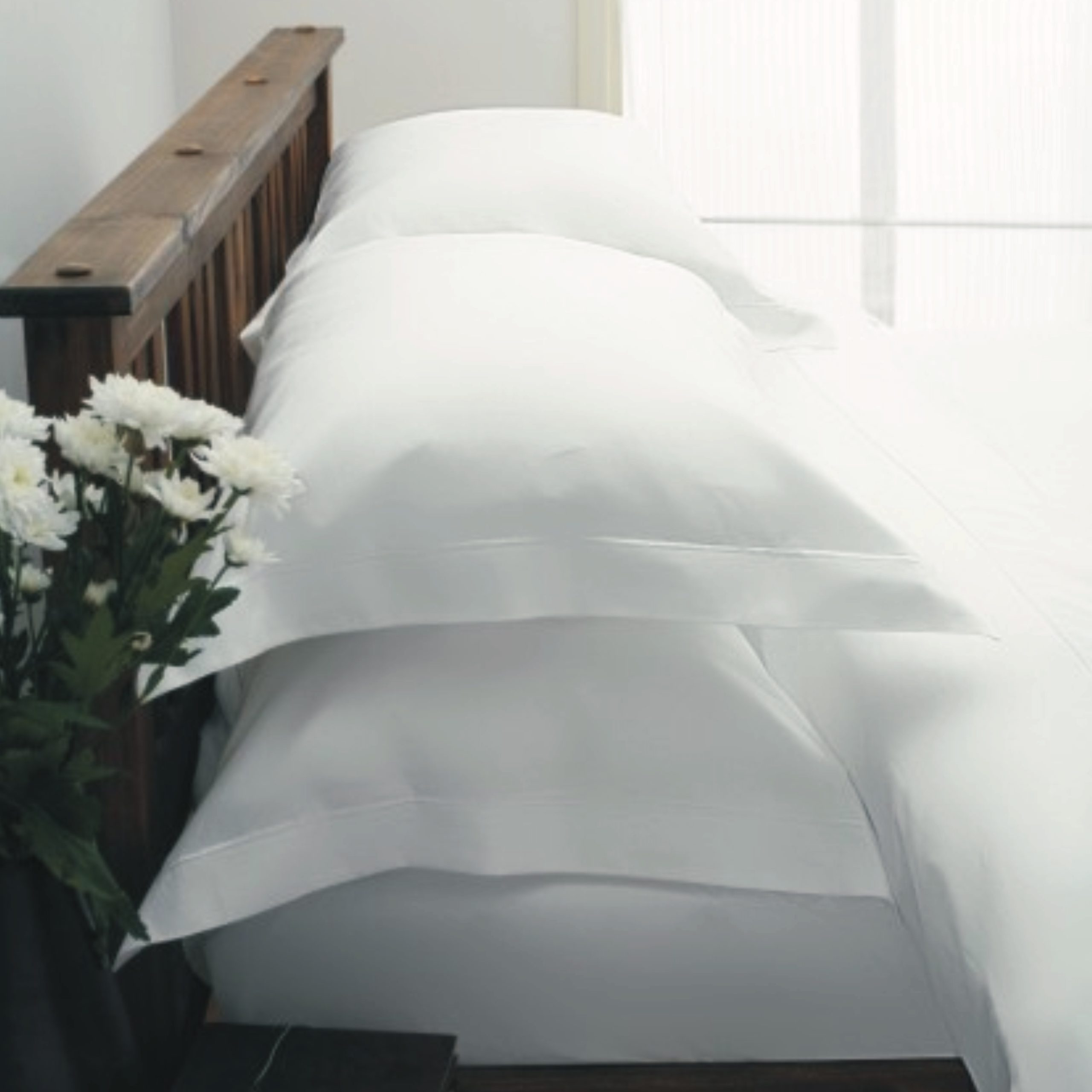 "Belledorm" 400tc Egyptian Cotton : Fitted Sheet (30cm.) - Image 2