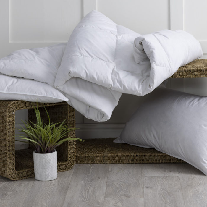 Luxury Duck Feather & Down Duvet - Image 2